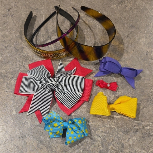 (J21) Red and Yellow Hair Accessories Set - Picture 1 of 3
